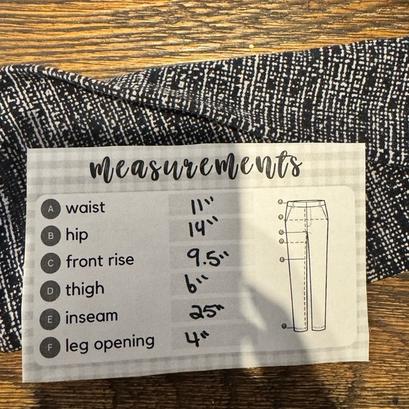 Lululemon Align Leggings - Size 4 - Picture 8 of 8